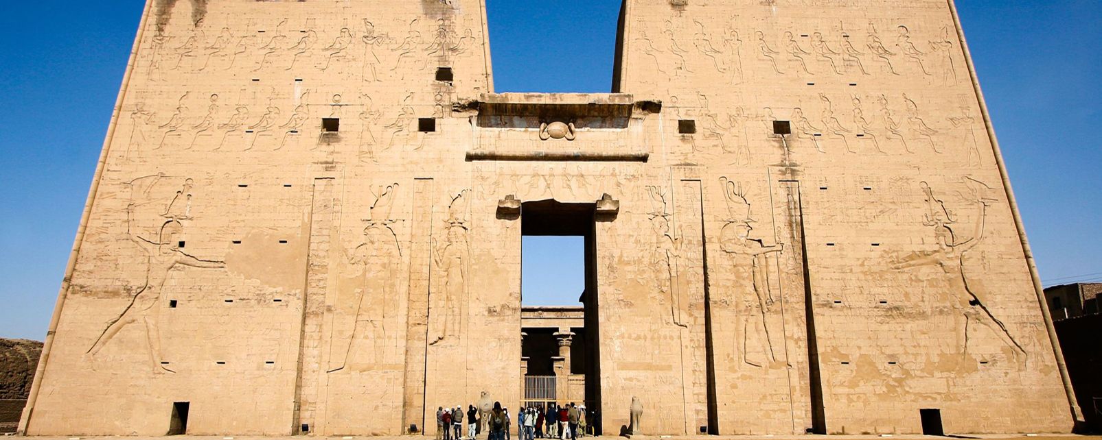 FROM ASWAN TO KOM OMBO & EDFU