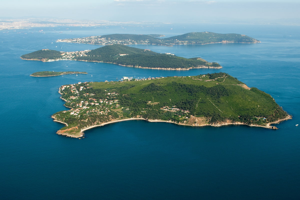 DAY CRUISE TO THE PRINCE ISLANDS