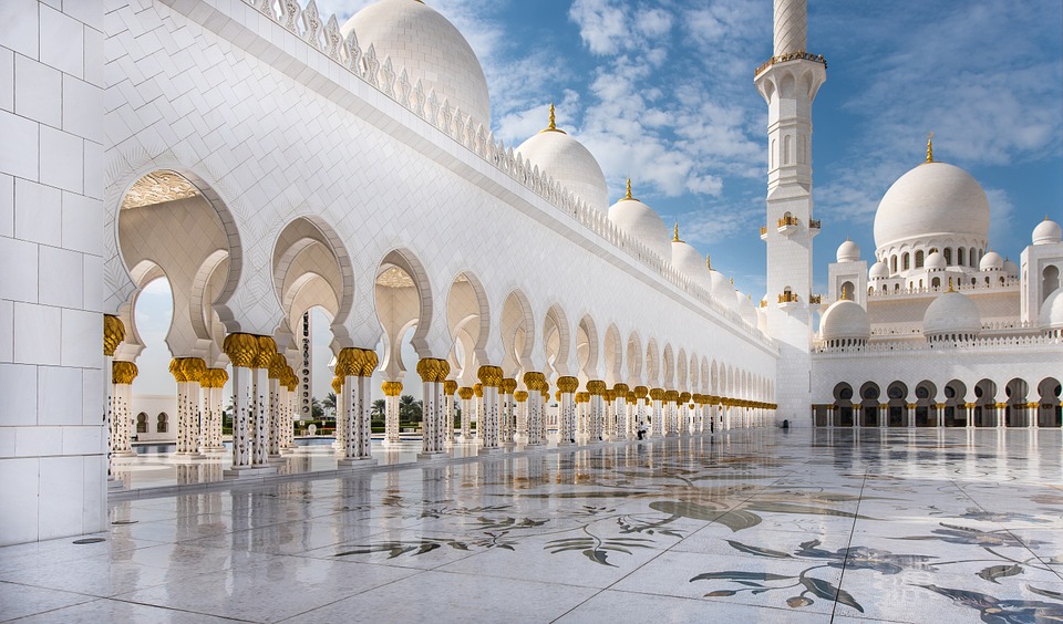 ABU DHABI IMPRESCINDIBLE DESDE DUBAI