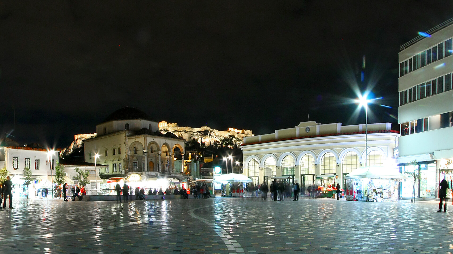 ATHENS BY NIGHT!