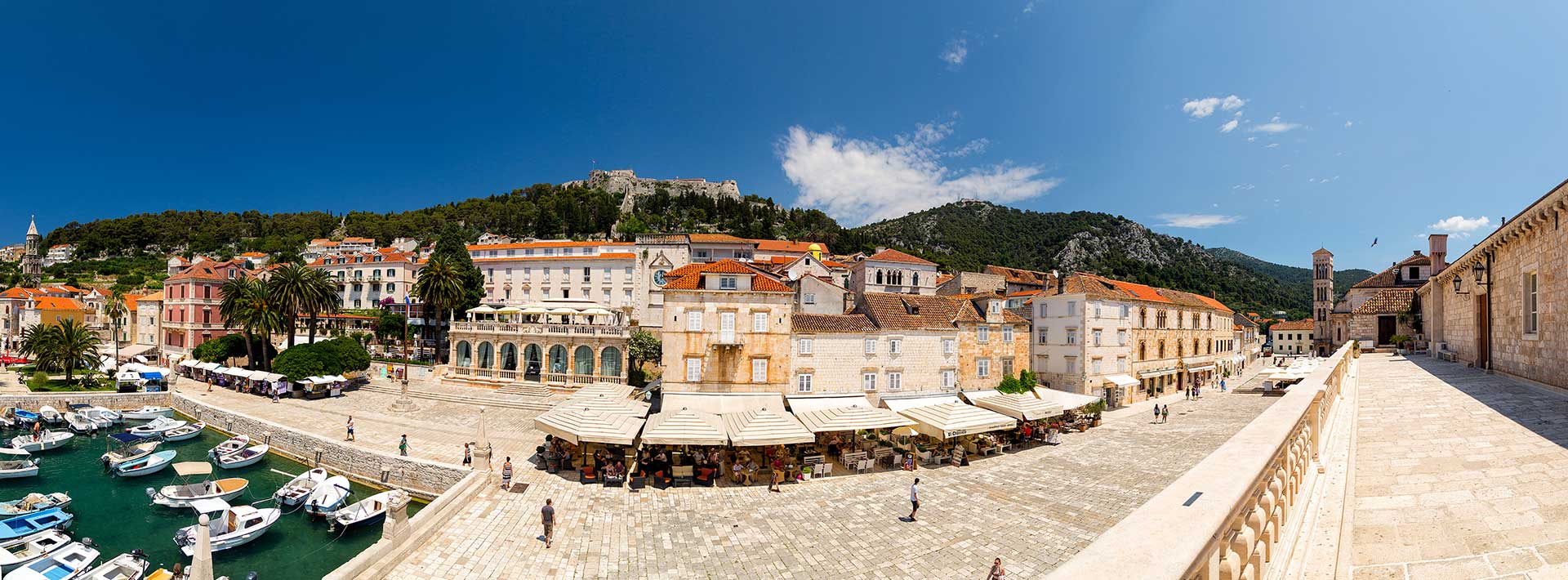 DE SPLIT A HVAR
