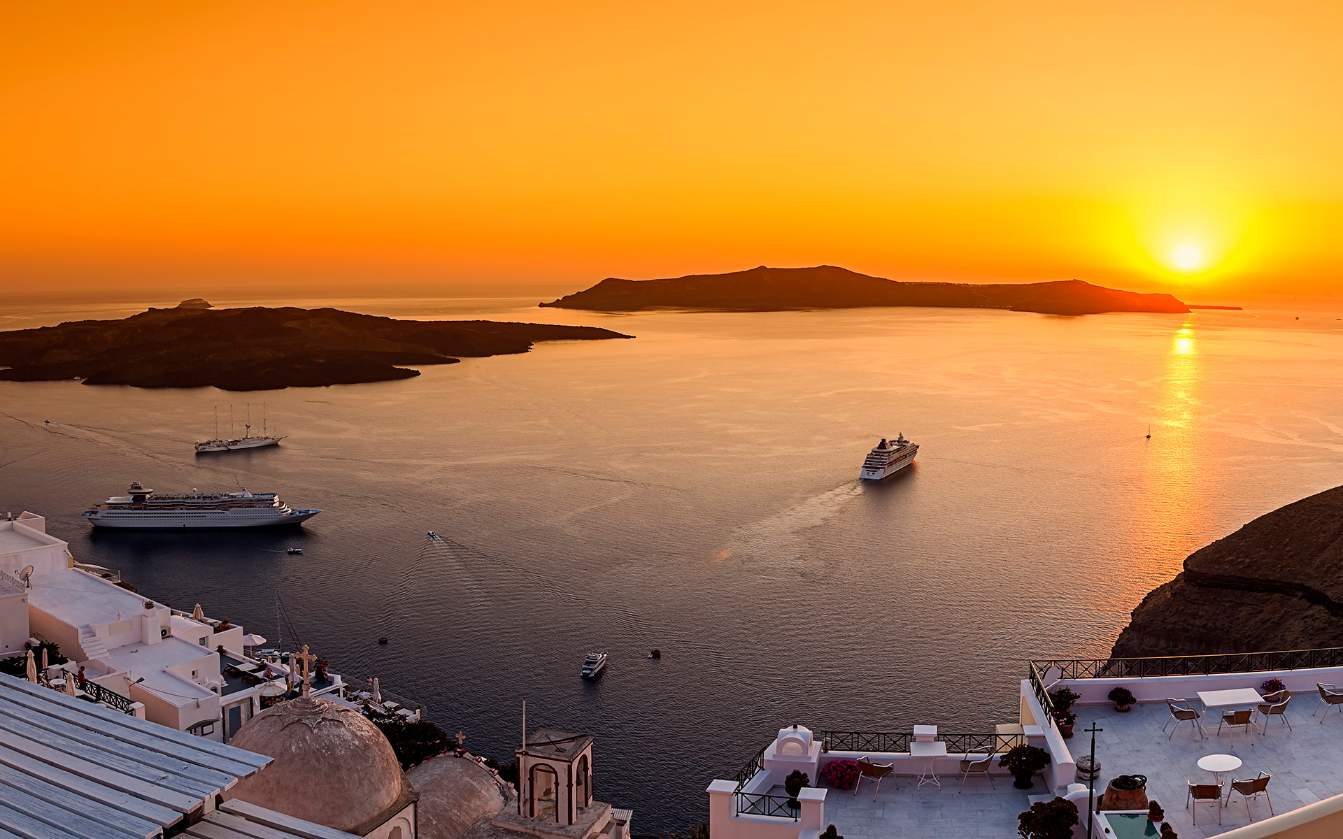 DE NAXOS À LA MAGIE DE SANTORIN