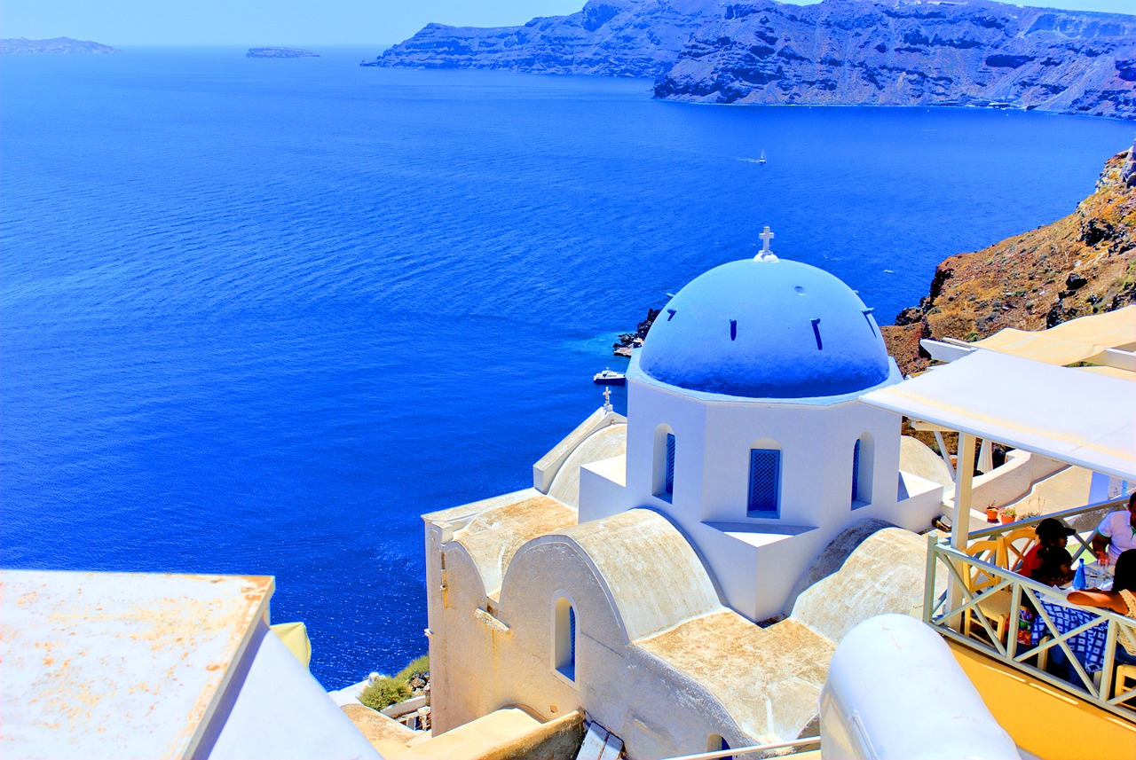 FROM PAROS TO MAGICAL SANTORINI