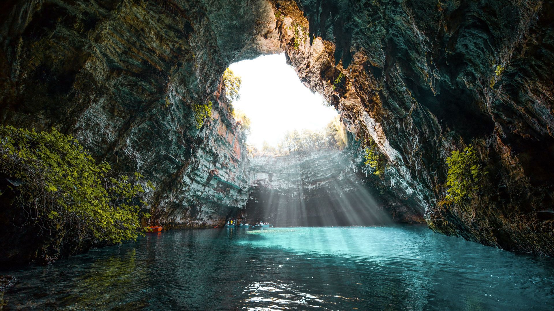 KEFALONIA: RELAXATION, BEACHES & NATURE THAT SURPRISES