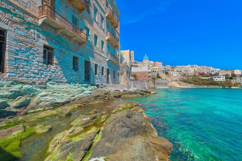 DISCOVERING THE DUCHESS OF THE AEGEAN