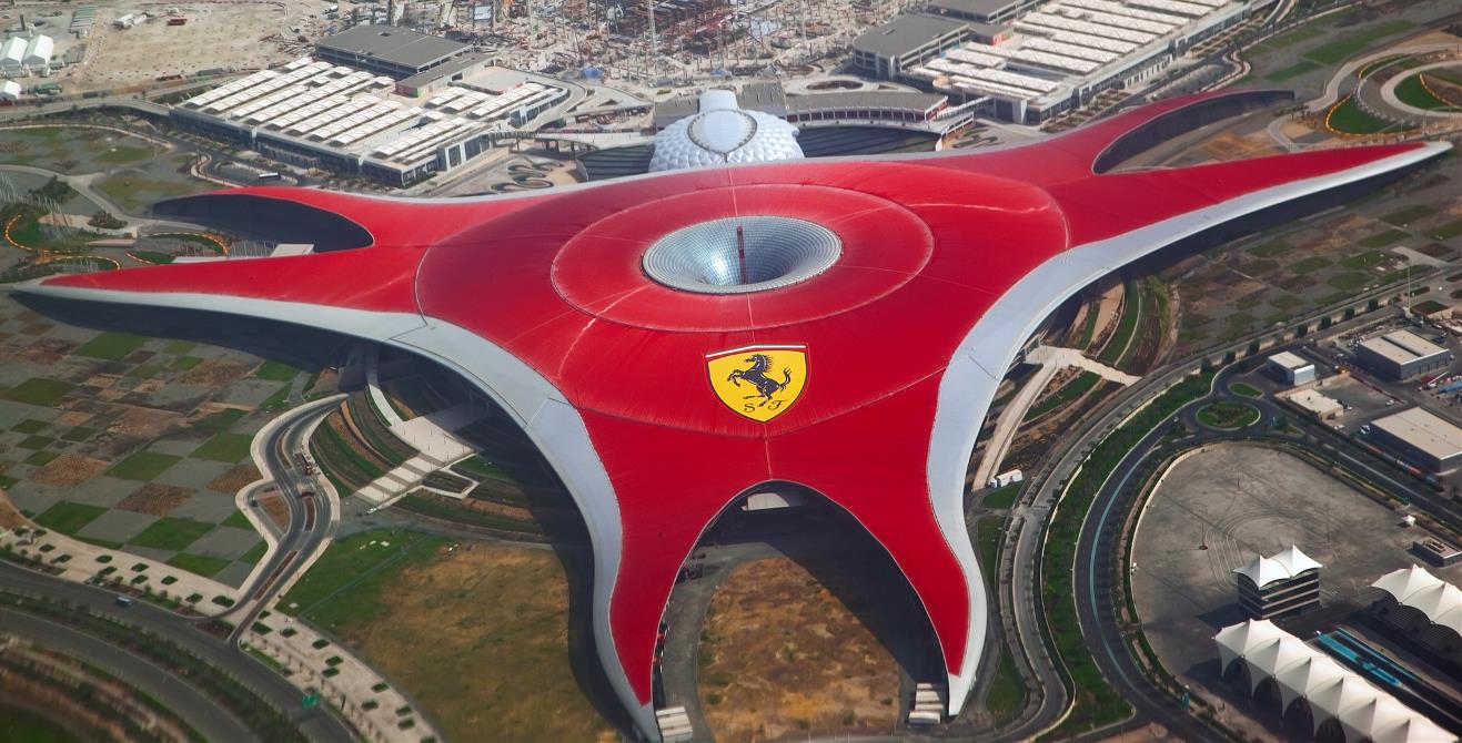 PARQUE FERRARI WORLD ABU DHABI