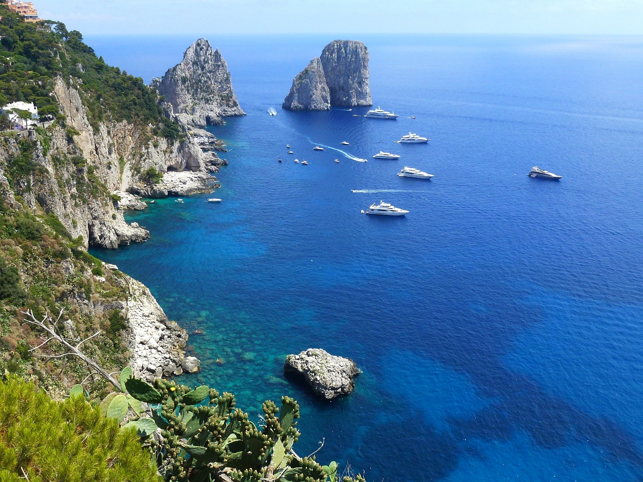 ILHA DE CAPRI NO SEU PRÓPRIO RITMO