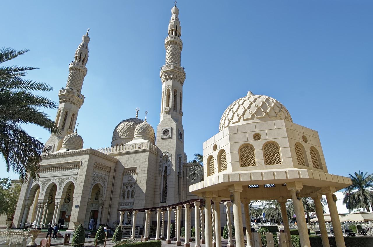 DUBAI ESENCIAL