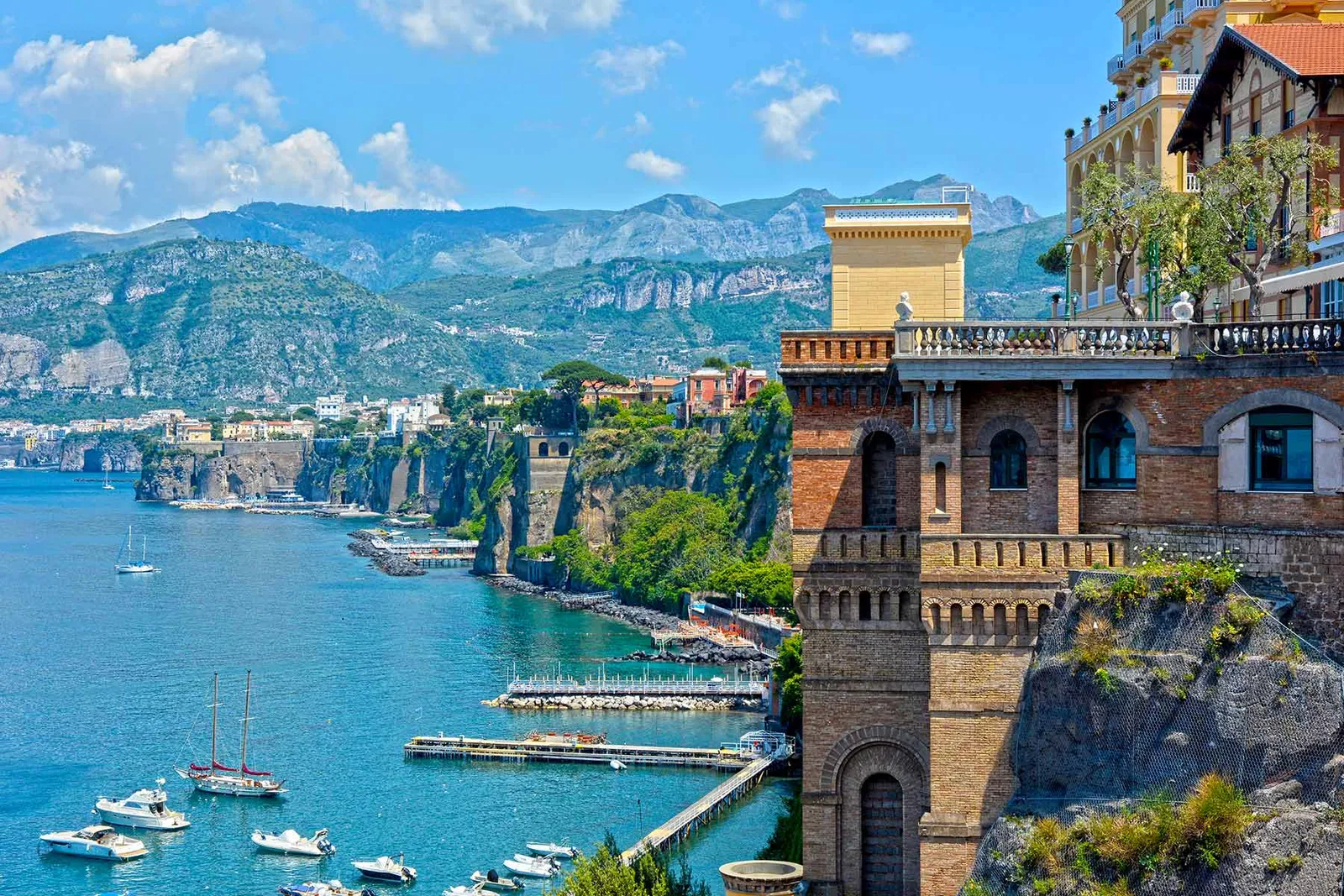 FROM SORRENTO TO THE AMALFI COAST