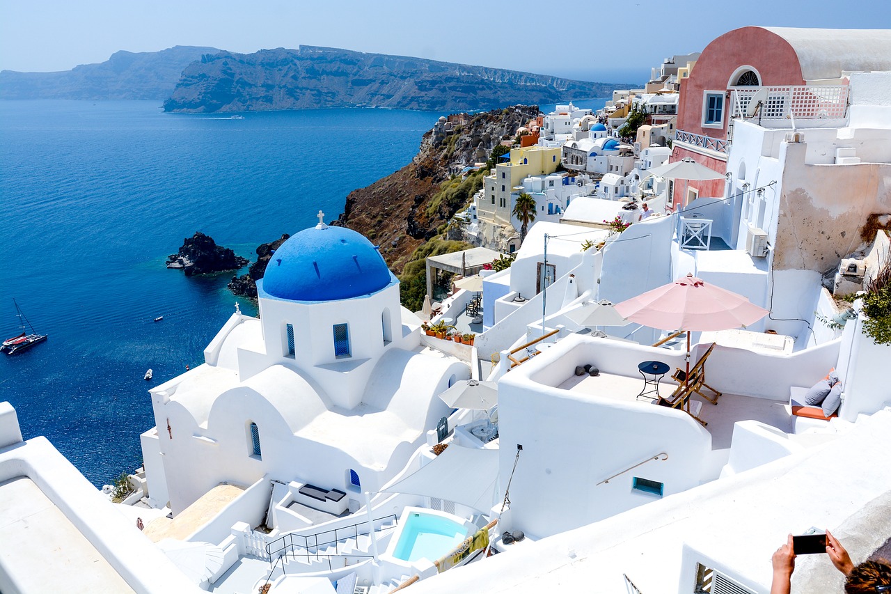 FROM SANTORINI TO PIRAEUS PORT - THE RETURN