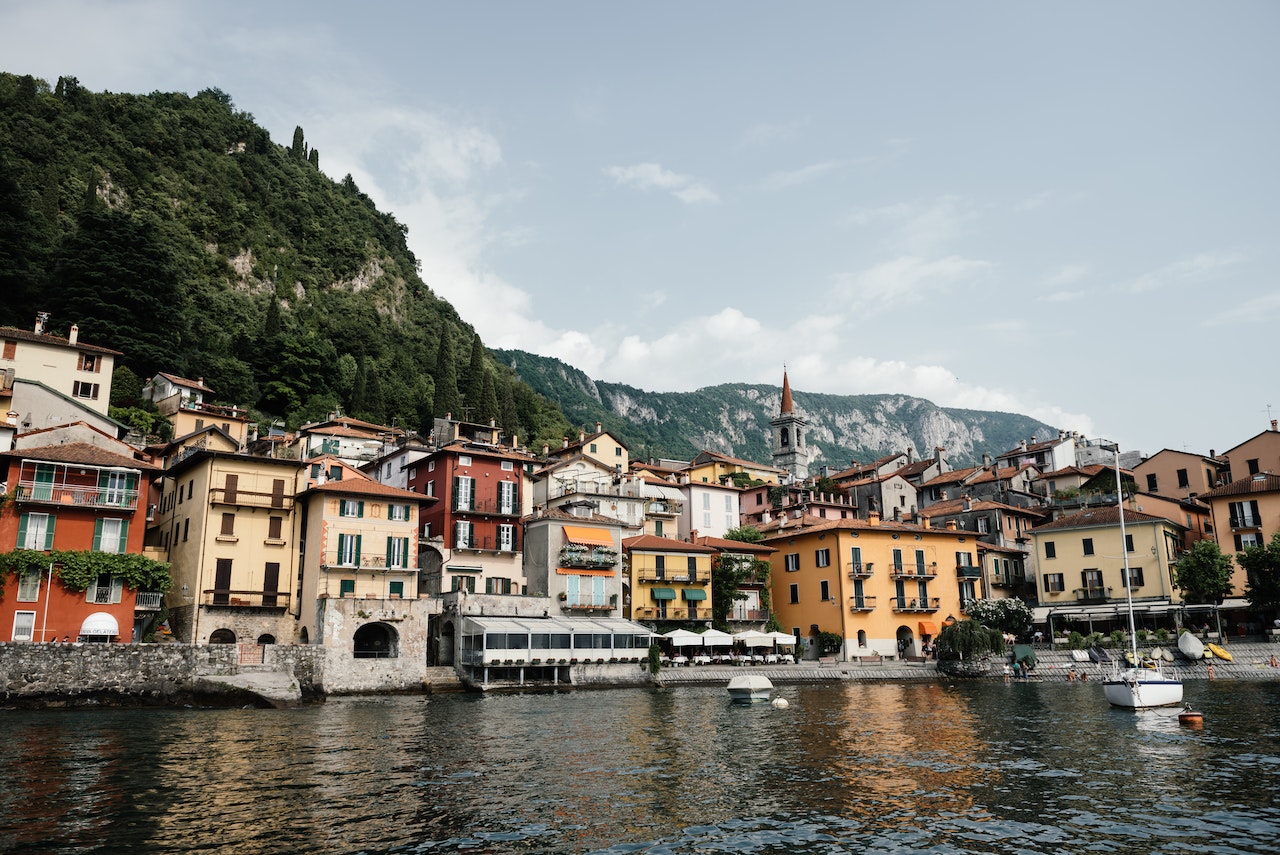 FREE DAY IN COMO CITY