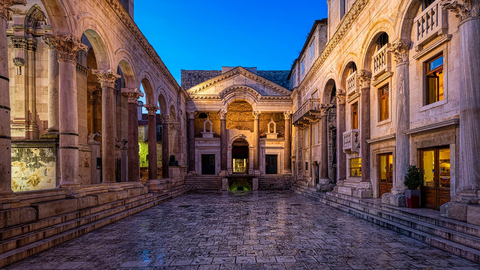 EMBARQUE-NOS EM SPLIT