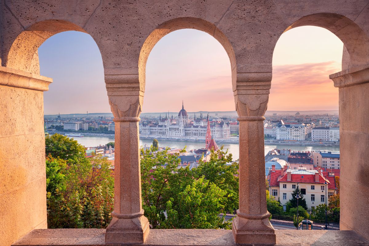 ADEUS, BUDAPESTE!