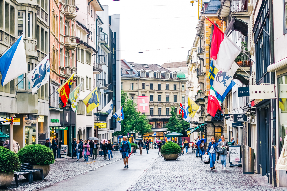 VISITING ZURICH