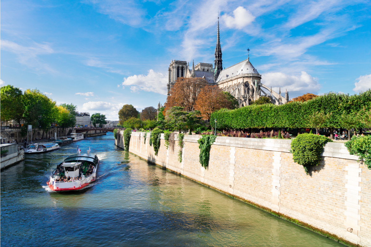 PARÍS DESDE EL AGUA