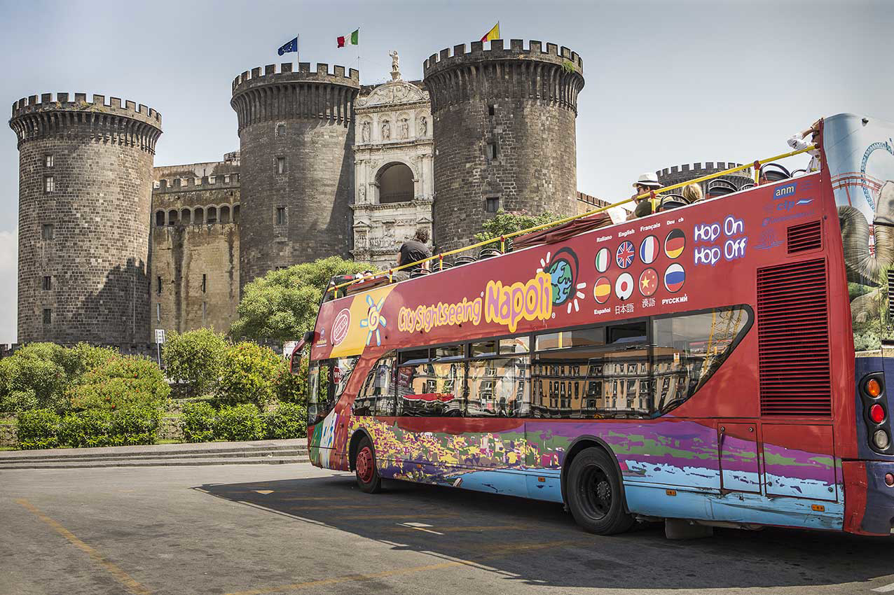 TOURIST BUS - HOP ON HOP OFF NAPLES