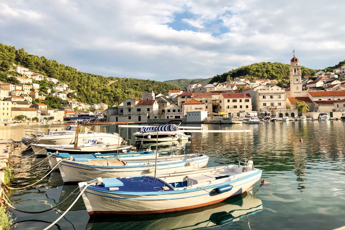 KORČULA – PUČIŠĆA