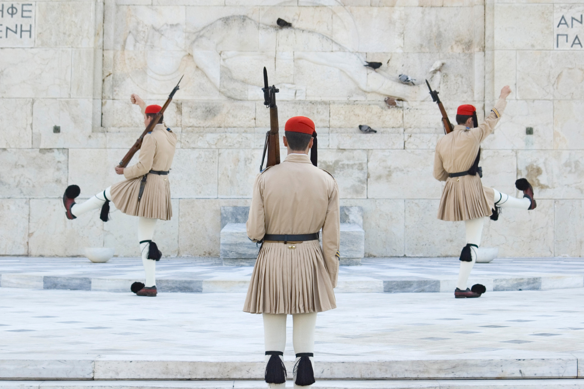 DISCOVERING ATHENS