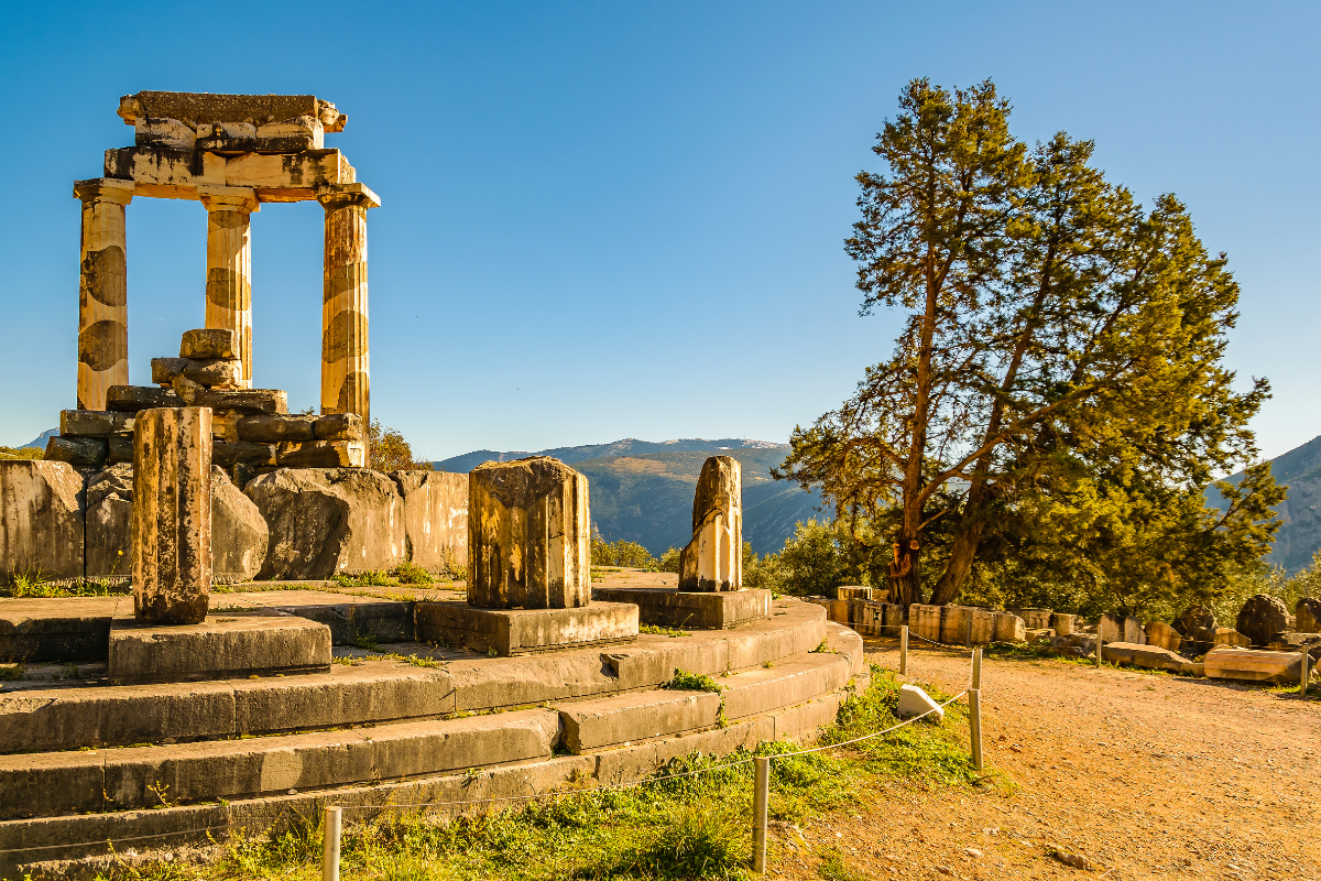 KALAMBAKA - DELPHI - OSIOS LOUKAS - ATHENS