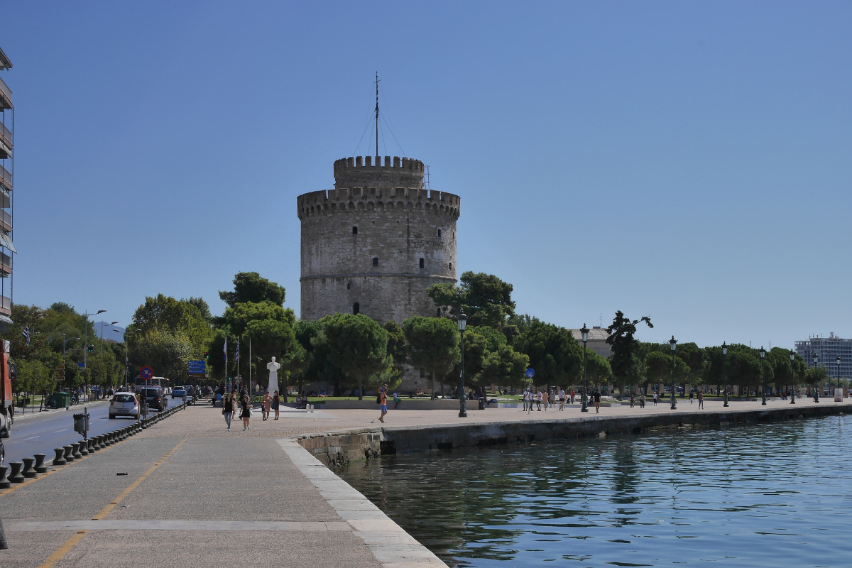 FROM KALAMBAKA TO BULGARIA VIA THESSALONIKI