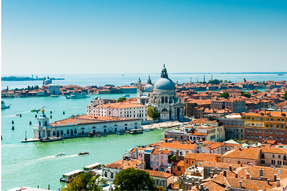 MAGICAL VENICE