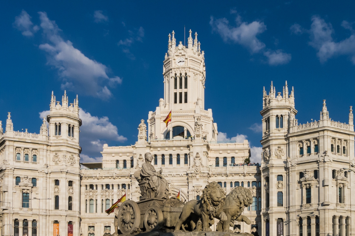 MADRID A SU AIRE Y VISITA PANORÁMICA POR LA TARDE