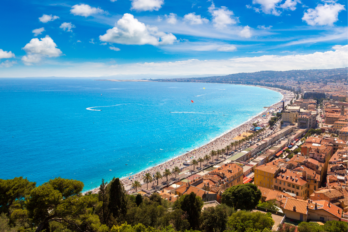 DE LA RIVIERA FRANCESA A BARCELONA