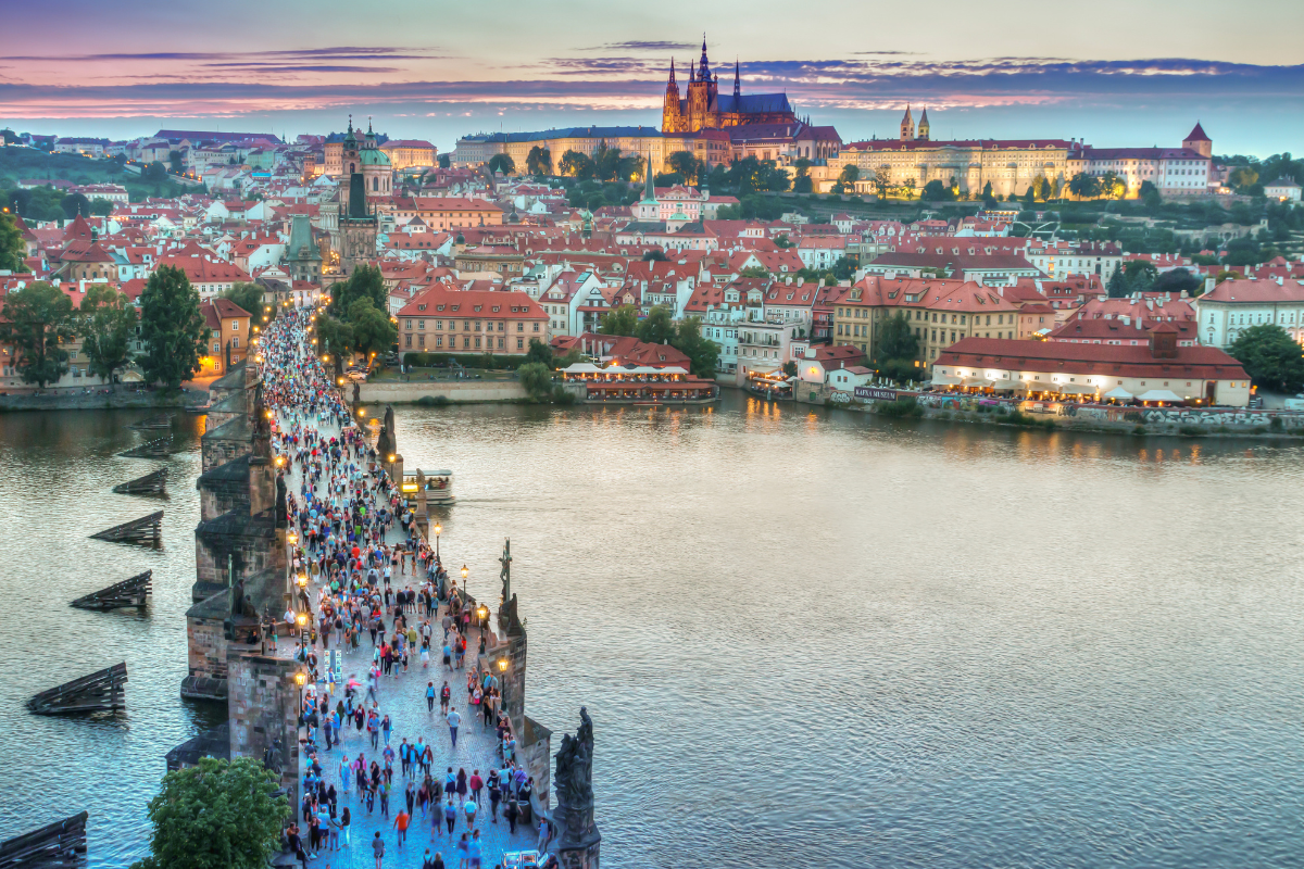 DIA LIVRE EM PRAGA