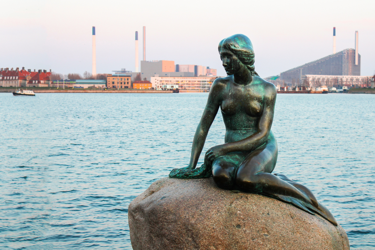 FROM COPENHAGEN TO AARHUS