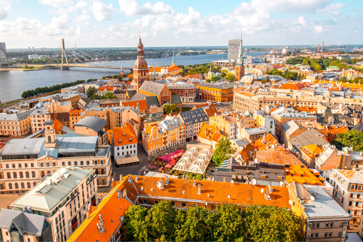 SCANDINAVIA & THE BALTICS