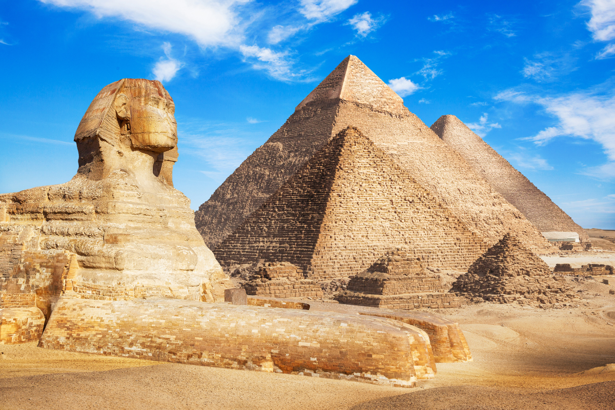 GIZA, THE PYRAMIDS & SAQQARA