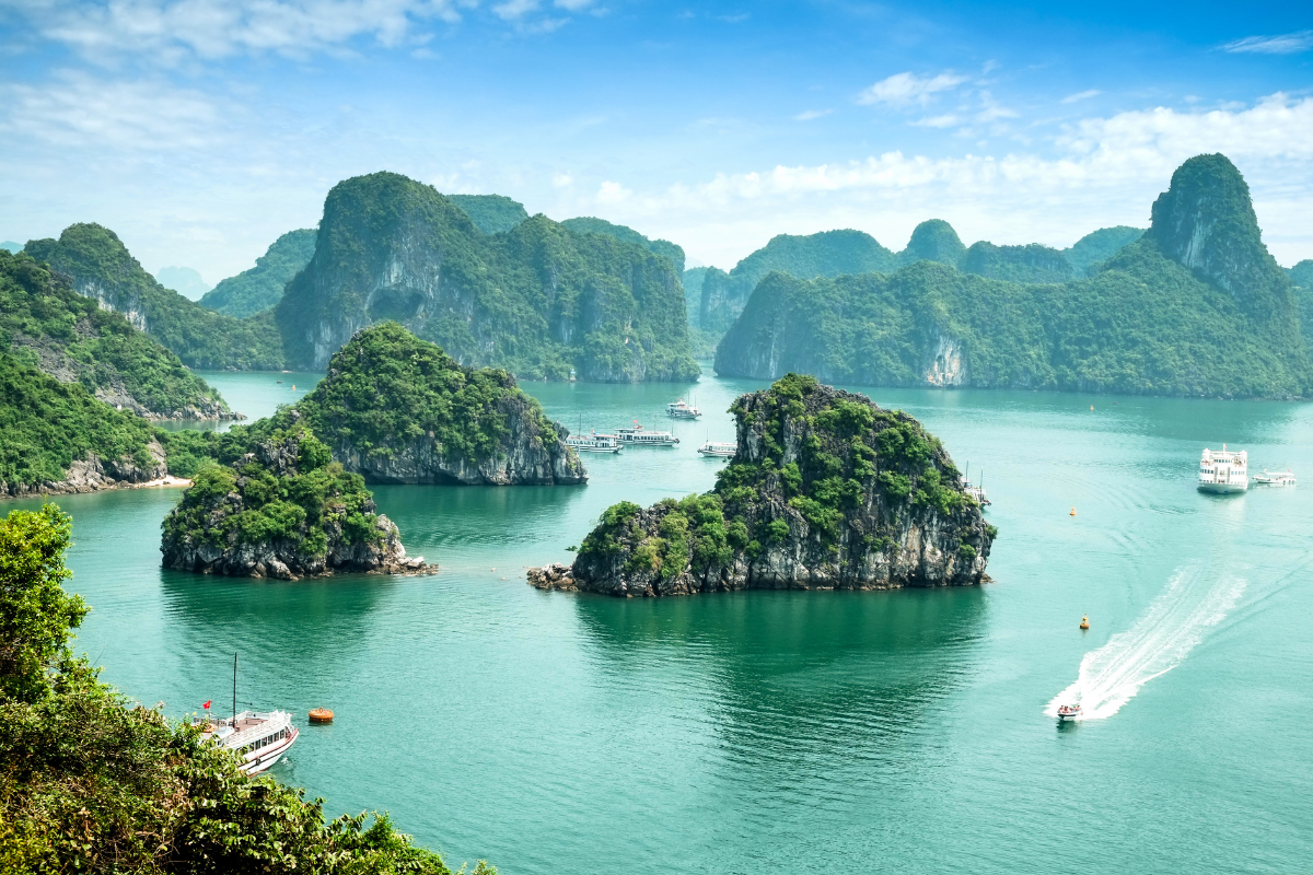 FROM HA LONG BAY BACK TO HANOI