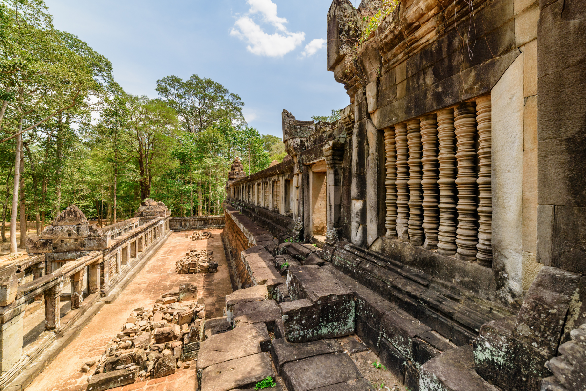 ¡ADIÓS, CAMBOYA!