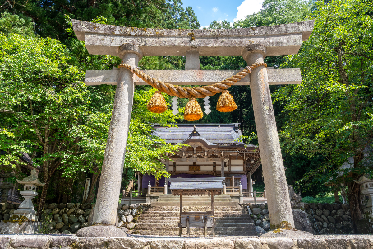 KANAZAWA - TAKAYAMA
