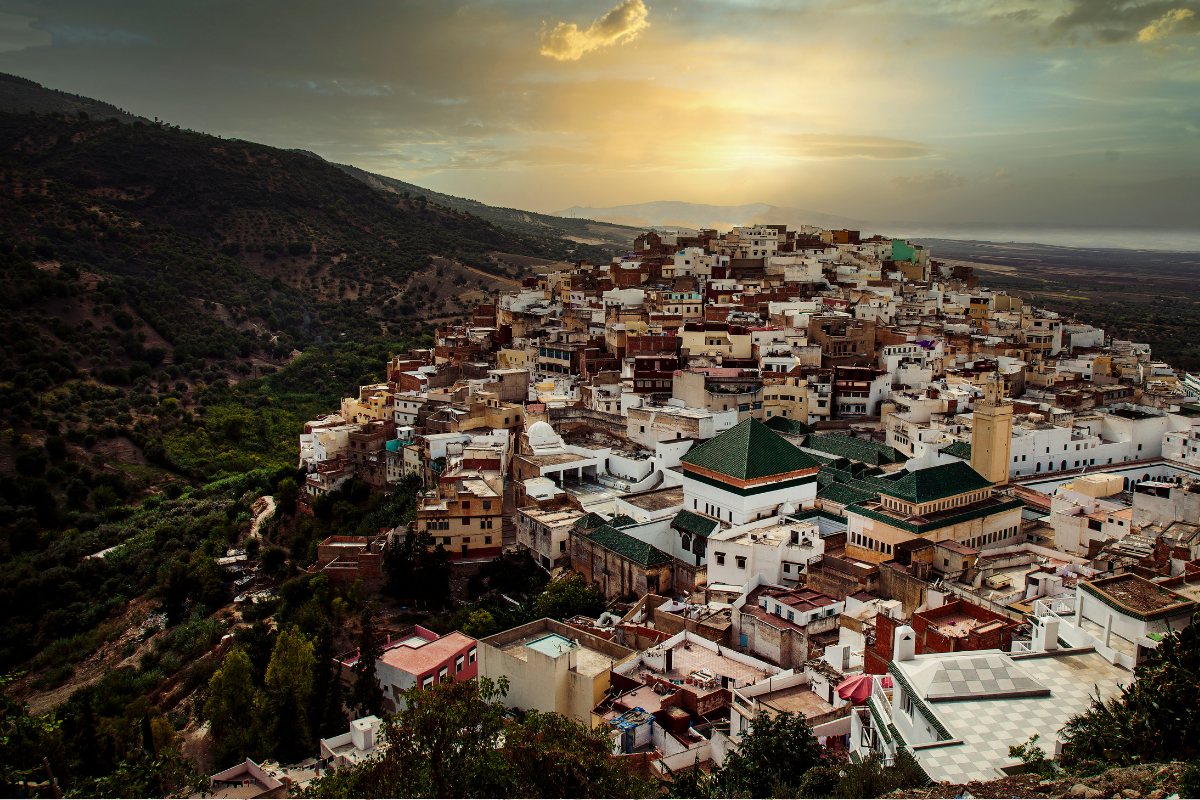 DE CASABLANCA A FEZ, PASANDO POR RABAT Y MEKNES