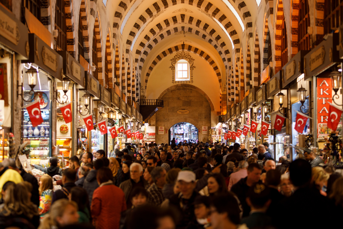 ISTANBUL - BOSPHORUS AND SPICE BAZAAR