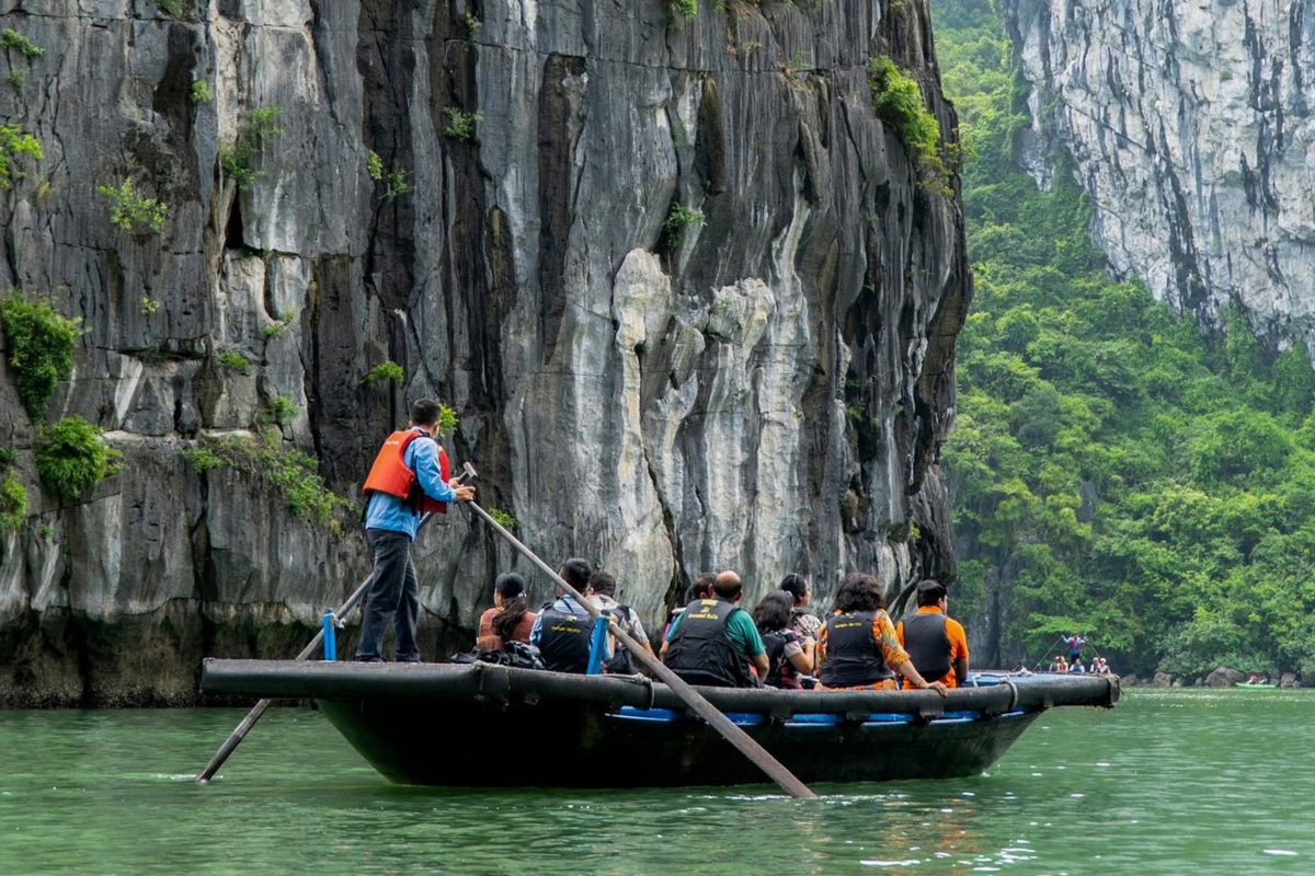 HALONG Y REGRESO A HANOI