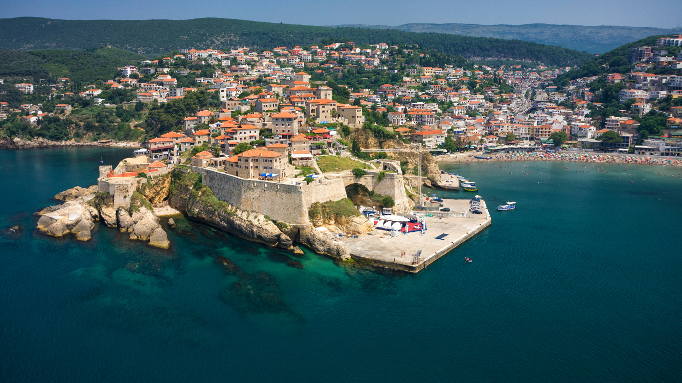 ADA BOJANA, ULCINJ Y LAGO DE SKADAR